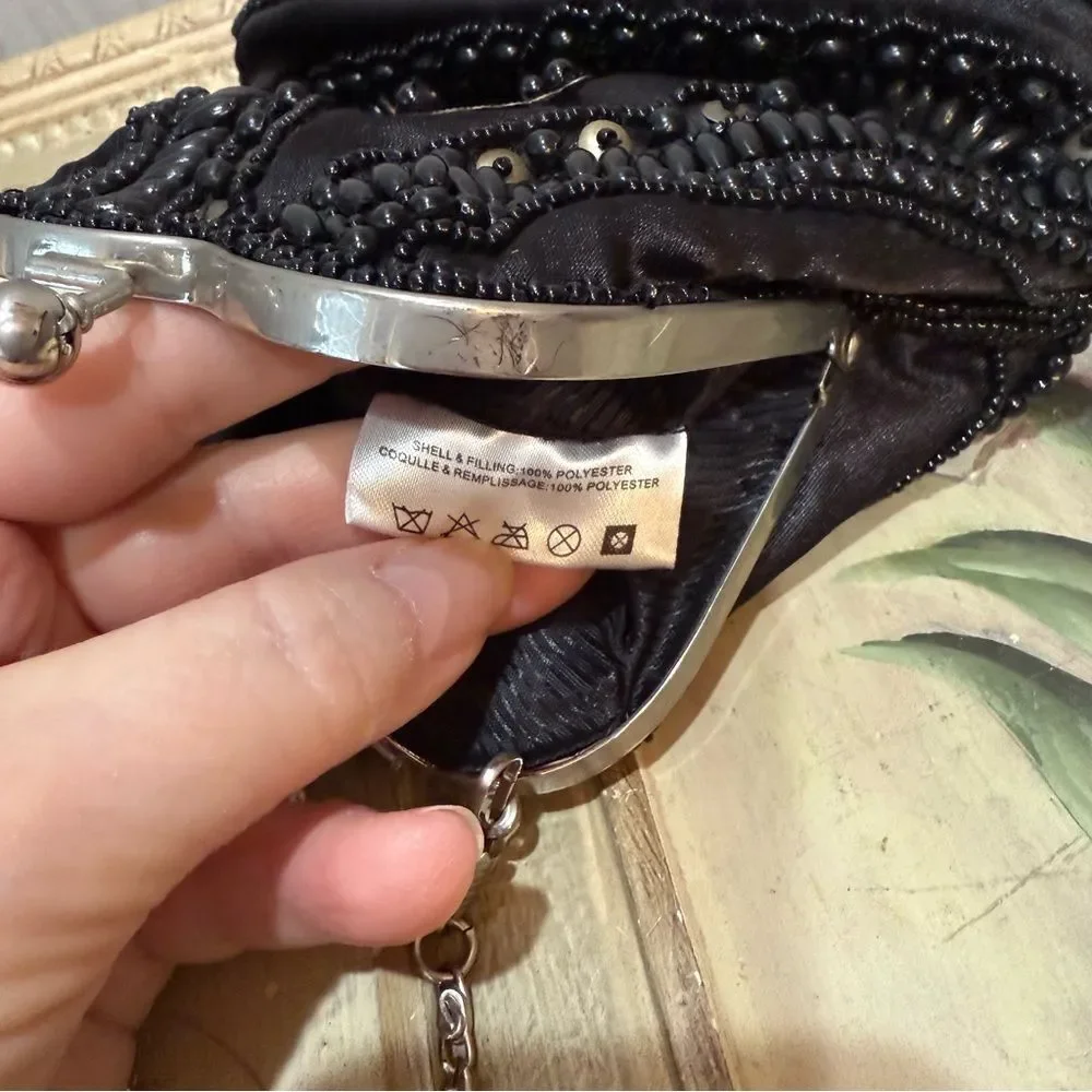 Heavily Beaded KISS Clasp Black Evening Bag Clutch Purse Wristlet Crossbody NWOT